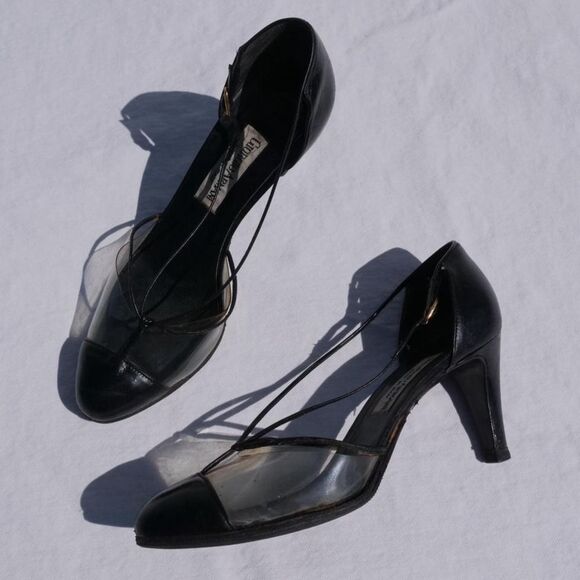 Vintage Giorgio Armani black T-strap heels - Picture 3 of 8
